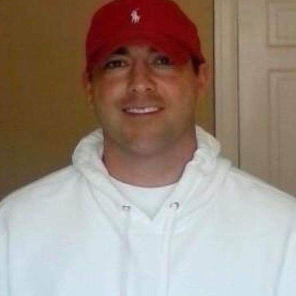 Meet your Posher, Derek - Picture 1 of 1